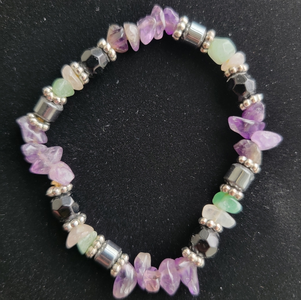 Stretch Gem Bracelet